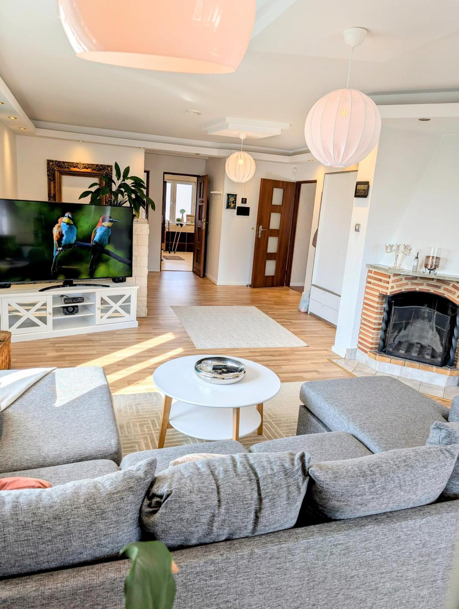 Luxury Villa 130 M2 Centrally Катринехольм Экстерьер фото